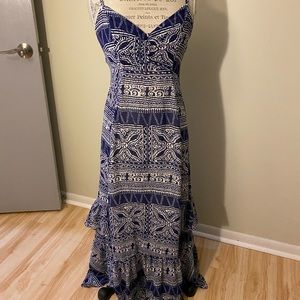 Spaghetti strap, patterned, maxi dress